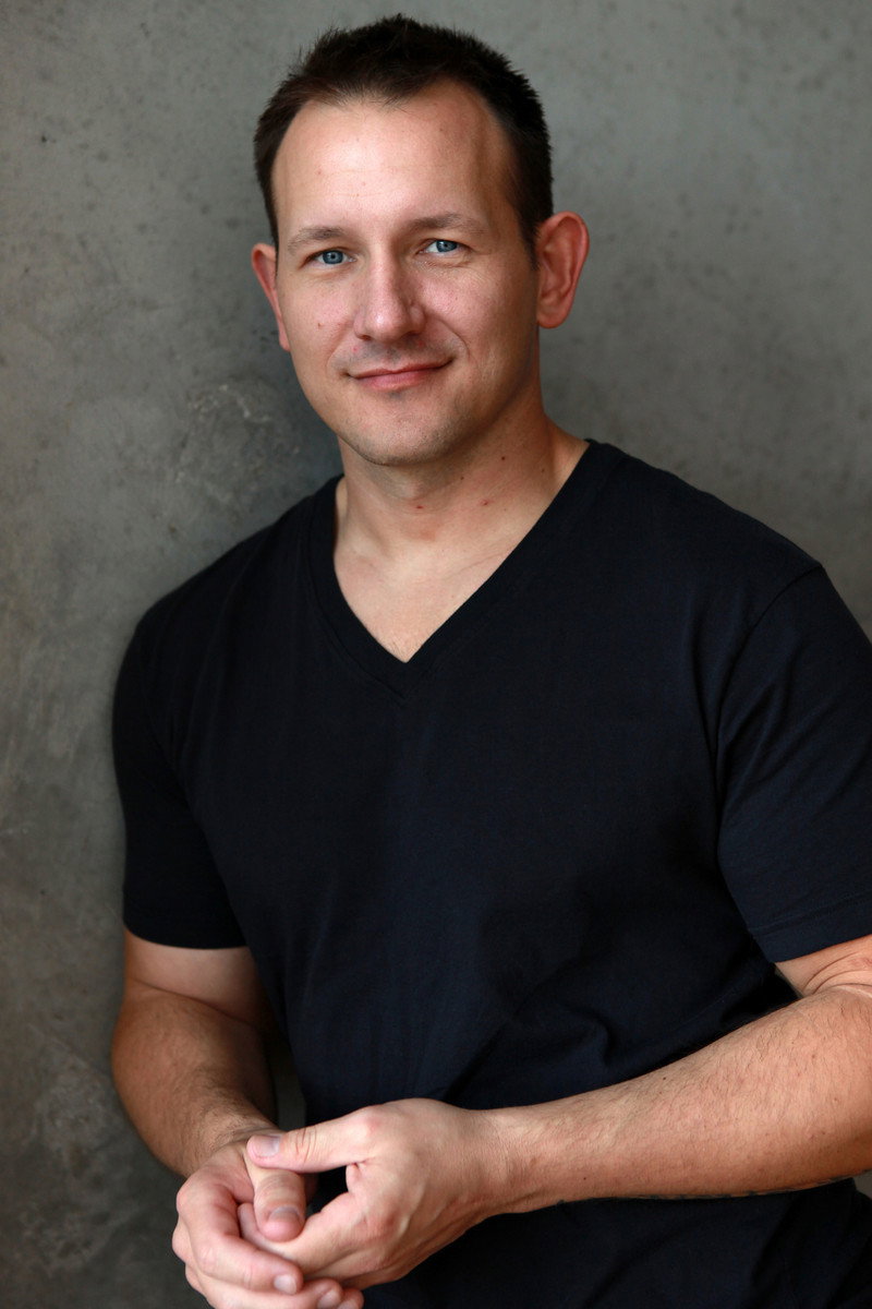 Ronnie Kerr as Ben in Shut Up and Kiss Me