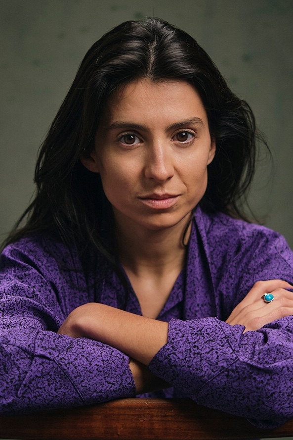 Catarina Luís as Maria Adelaide in Zeus