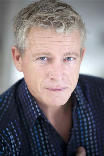 Niels Dubost as lefèvre in Malone