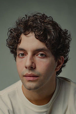 Eduardo Venosa as Alexandre in Sacrament