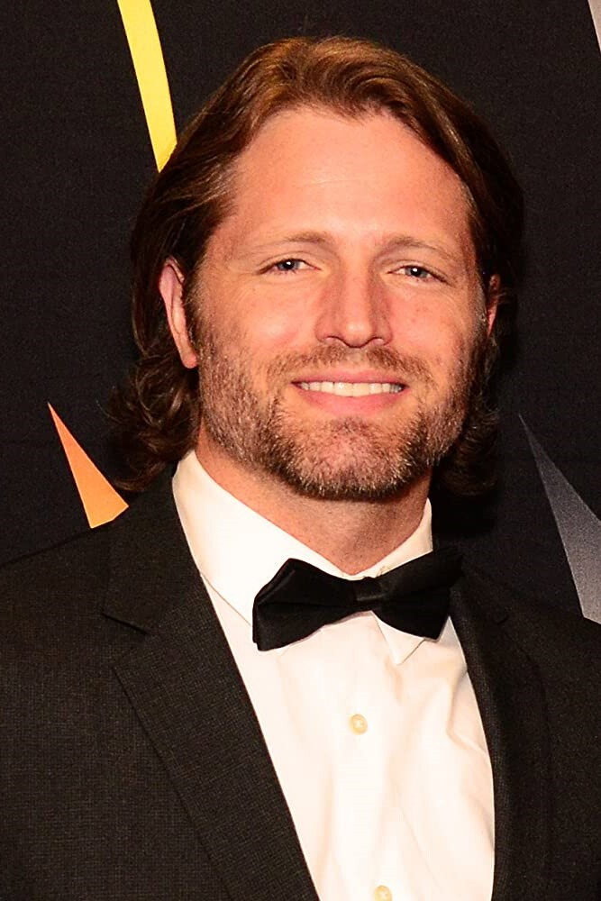 Darin Scott as Marcus in The Last Man(s) on Earth