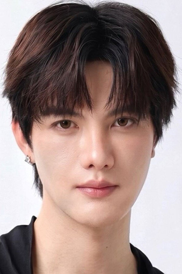 ธนายุทธ ฐากูรอรรถยา as Paper in Second Chance The Series