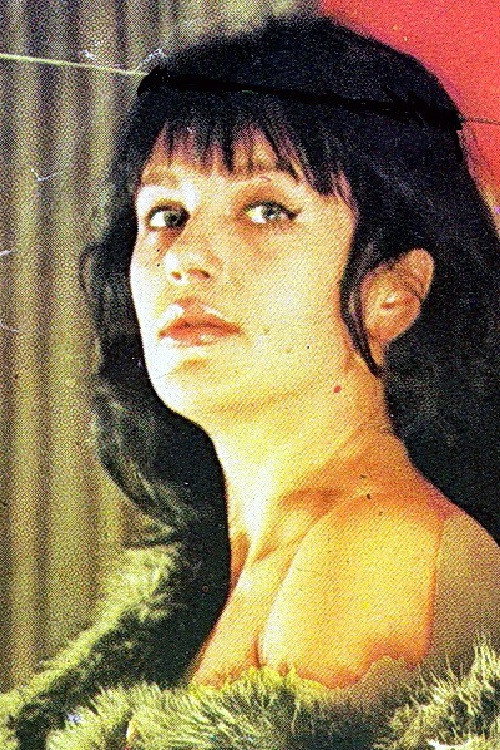Ljiljana Šljapić as Pevačica Lela in Body Scent