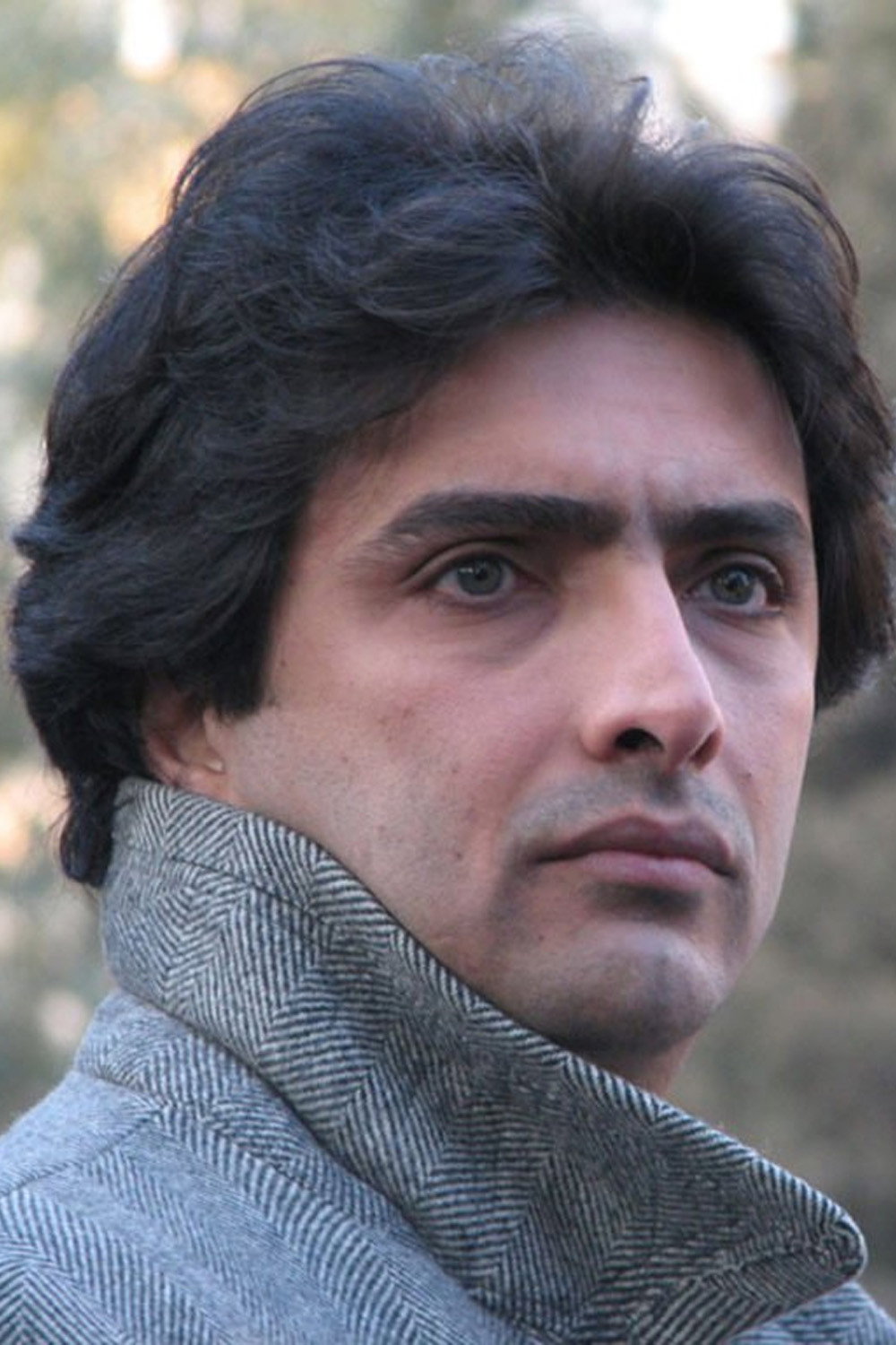 امین زندگانی as Morteza in Oblivion Season