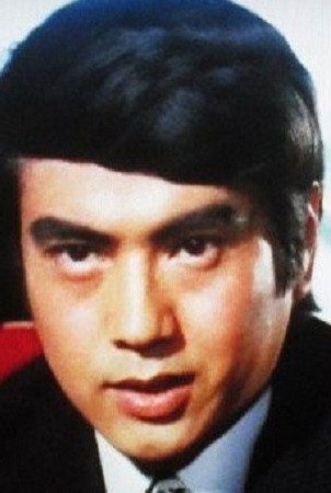 水木襄 as Shuichi Ozawa in Hahakogusa