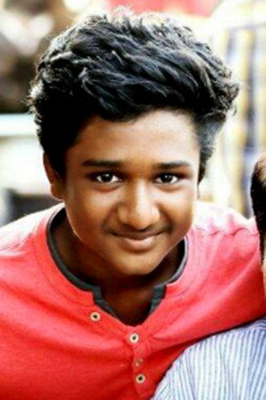 Swaraj Gramika as Muthuvel in Puthan Panam