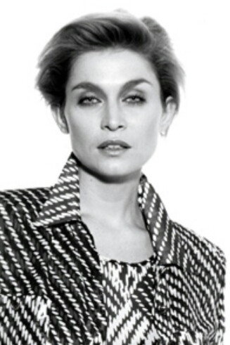 Roberta Nanni as Laura in Princesa
