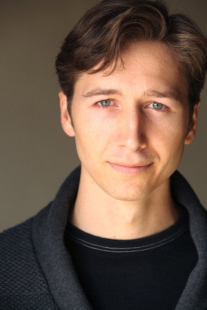 Vincent Cardinale as Producer in Main Man
