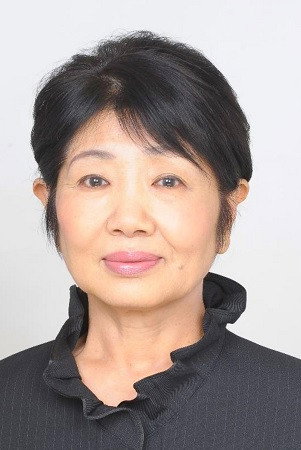 泉ピン子 as Tsuru Kuramatsu in The Sun in Kurobe