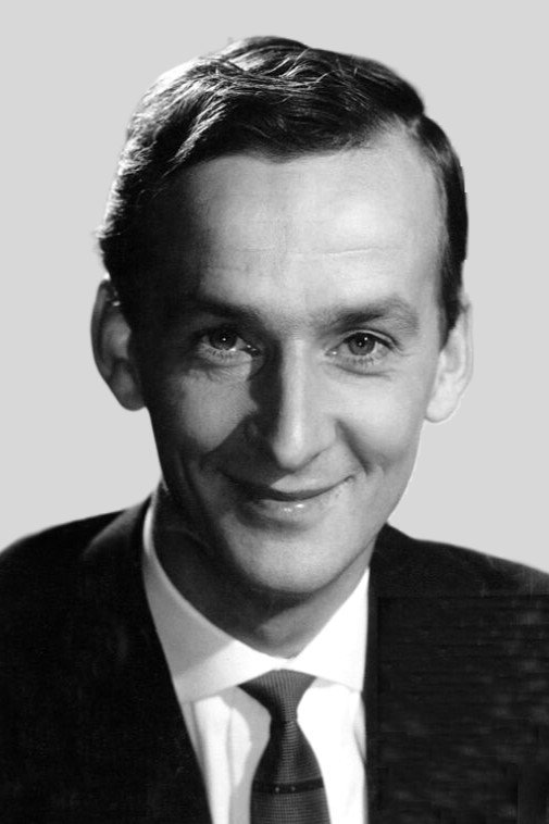 Hanns Lothar as Vic Malloy in Die Katze im Sack