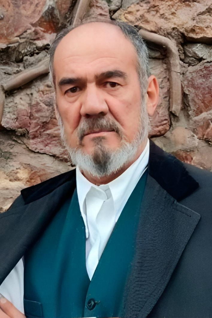 Tohir Saidov as Shokir in Maqsad