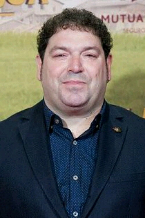 Jorge Asín as Himself in El precio de la risa