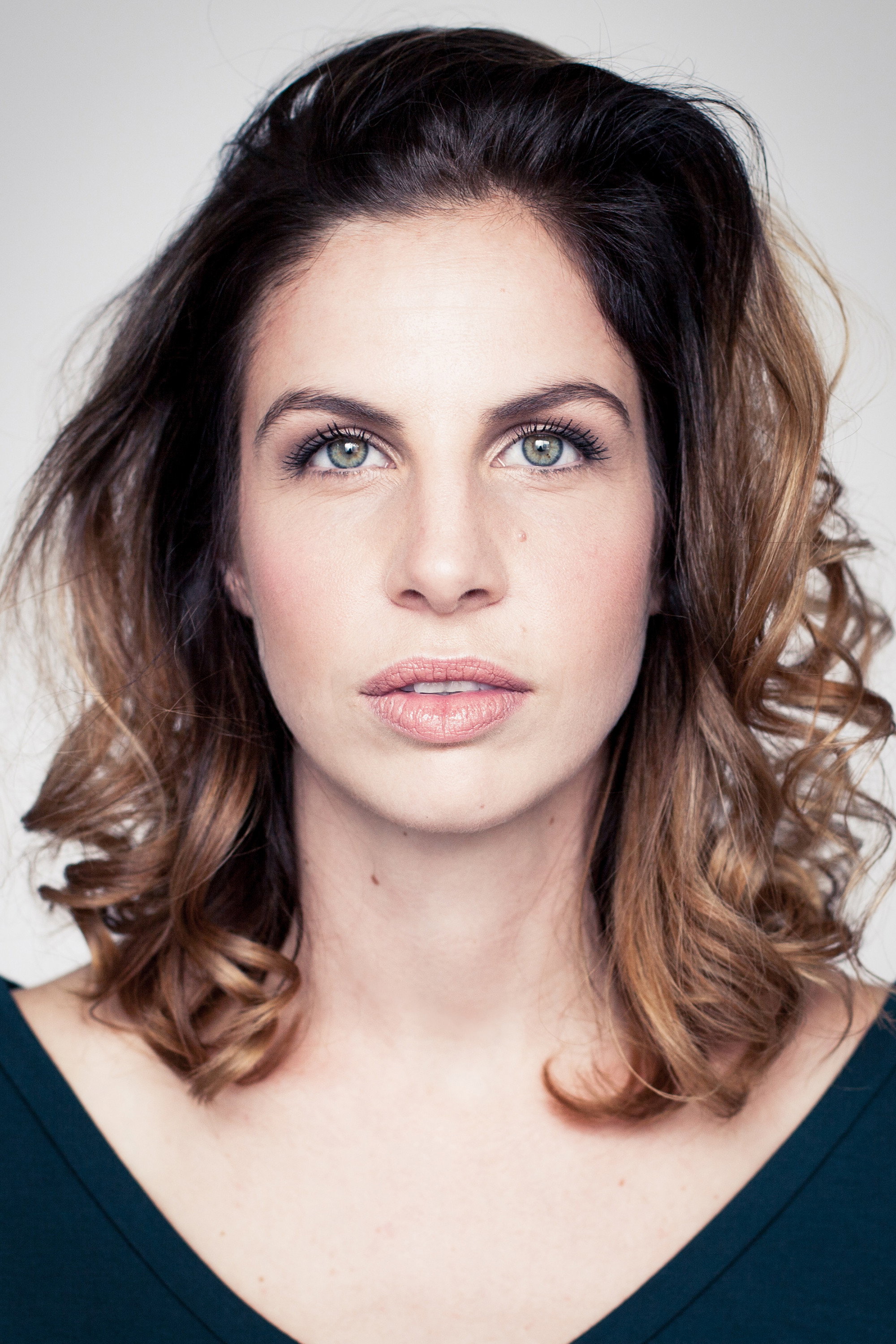 Marie-Lyne Joncas as Self in Les 5 Prochains