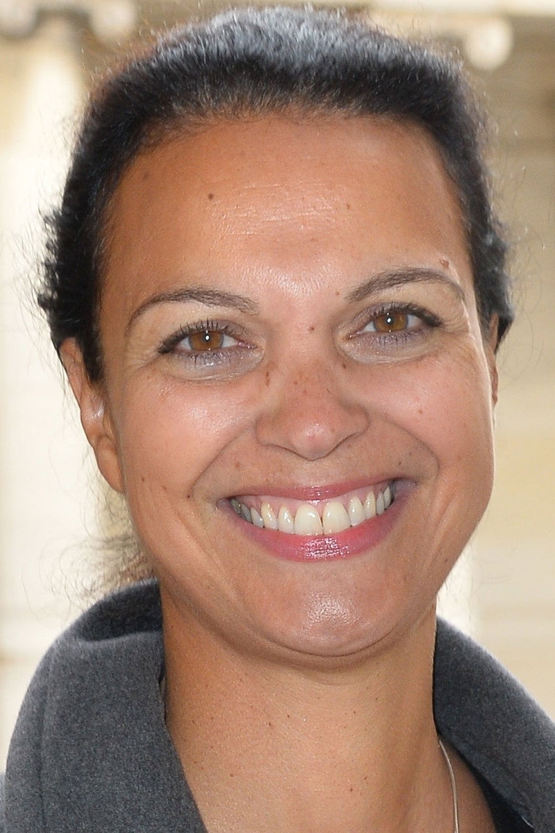 Isabelle Giordano as Self- Host in Paris-Berlin, le débat