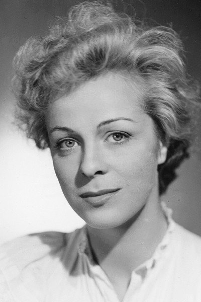 Gunnel Broström as Salka Valka in Salka Valka