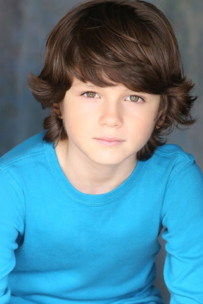 Zachary Hernandez as Zach Silverman in 95 Decibels