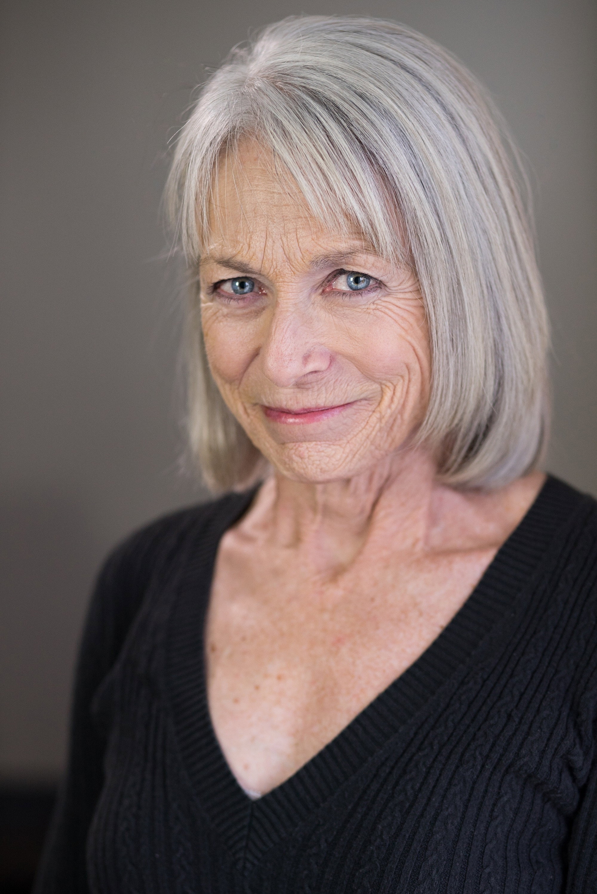 Ginny MacColl as Agnes Miller in Stars Fell on Alabama
