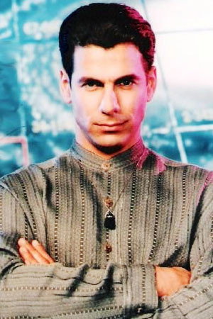 Ed Wasser as Dennis Gary in Dark Secrets