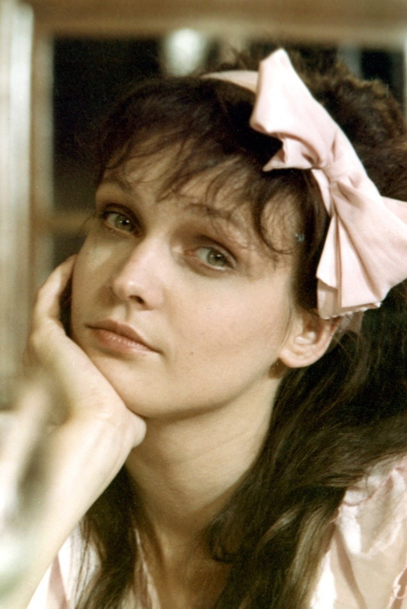 Adrianna Biedrzyńska as Ewa Wiśniewska in The Spider Women