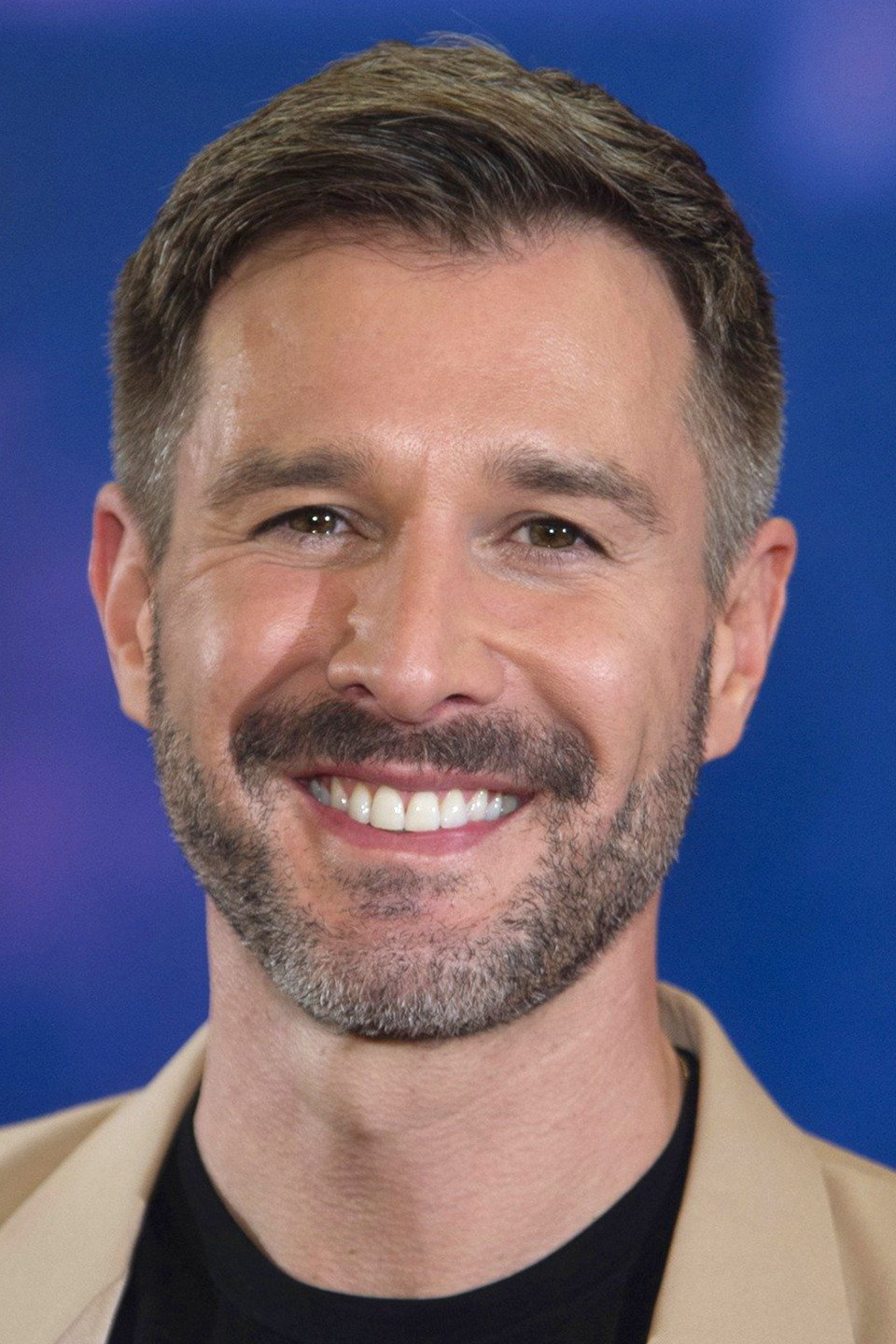Jochen Schropp as Self - Host in Jetzt wird’s schräg