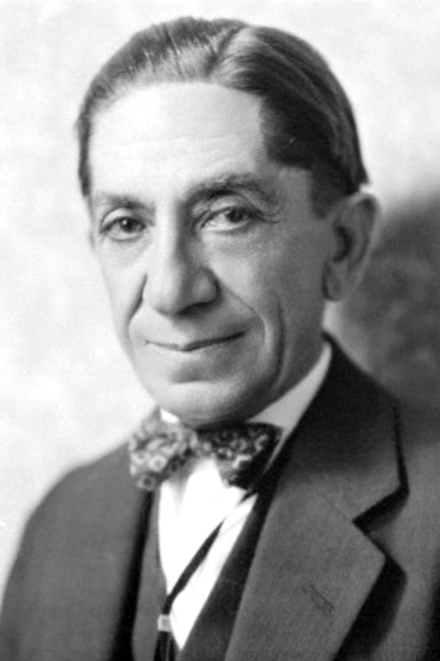 Snitz Edwards as Bernie in Cheated Love