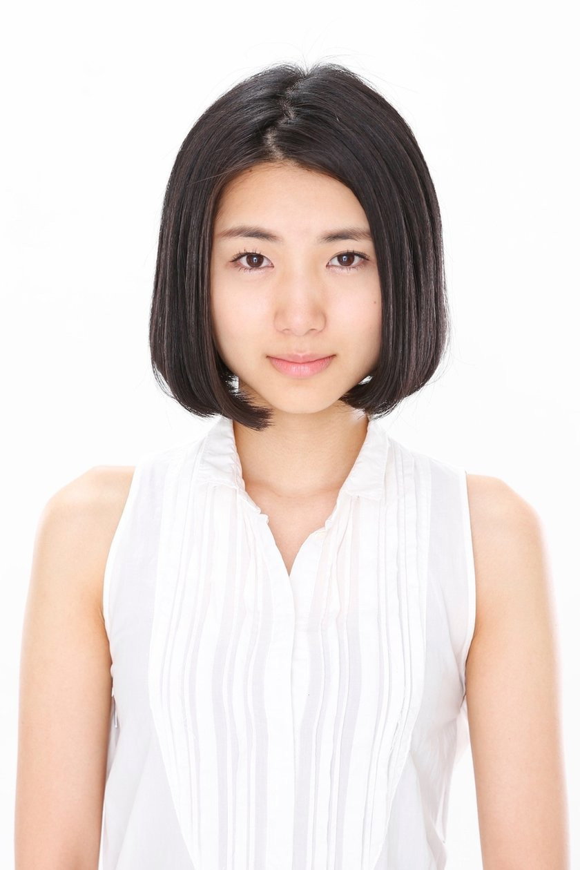 市橋直歩 as Sachiko Suzuki in A Woman's Hole