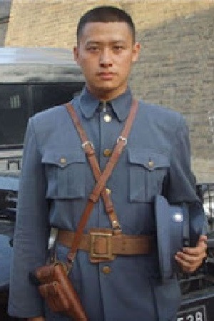 Ye Dao as Kong Long in 法网追凶