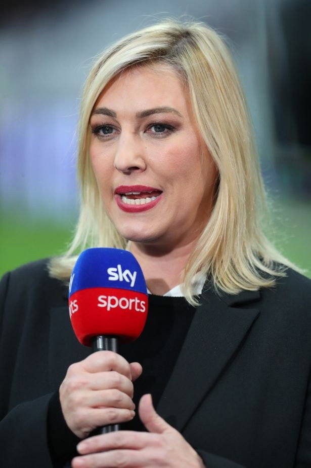Kelly Cates as Herself in Kenny