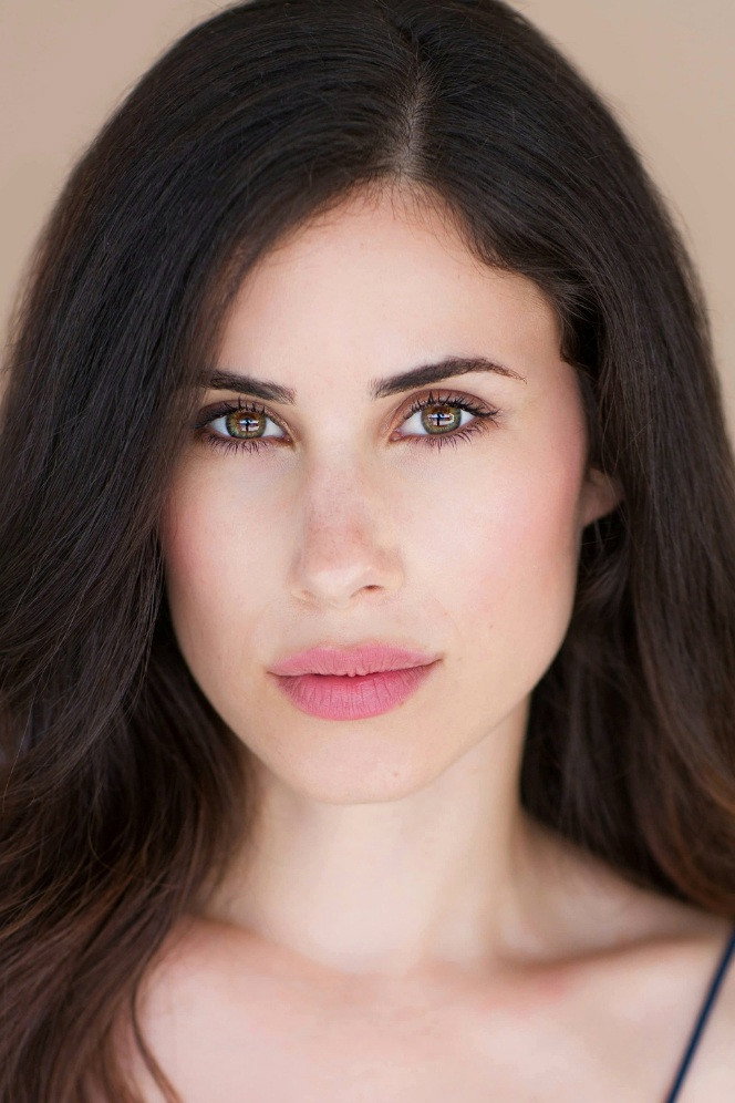 Camille Balsamo as Pamela in Merry Kissmas