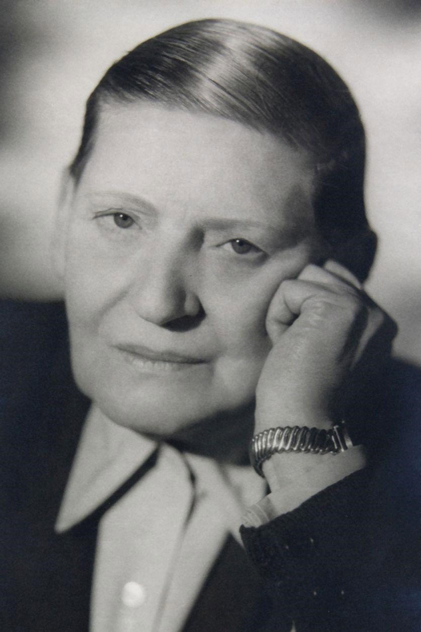 Lucie Höflich as Frau Büttner in Fridericus