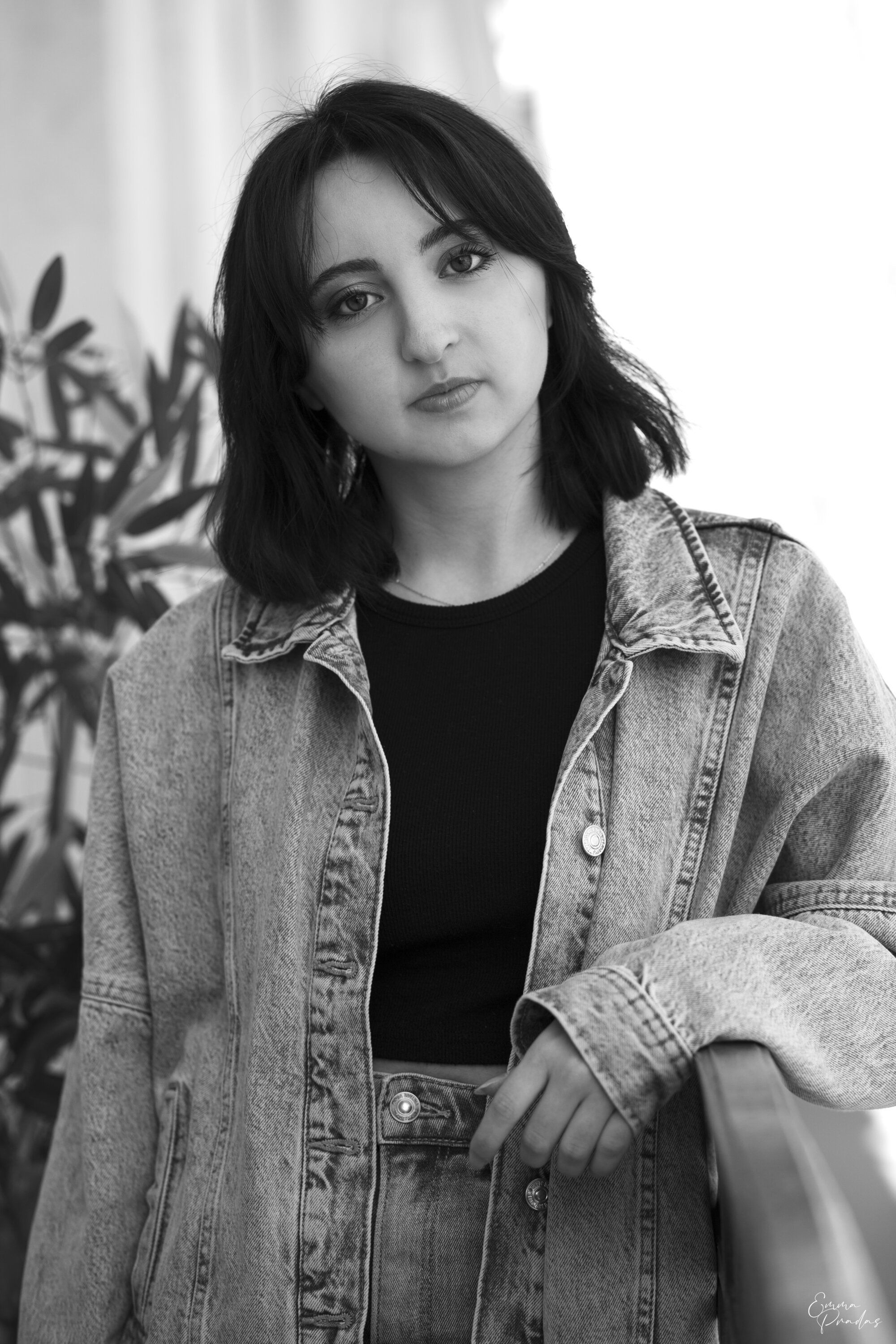Maïlys Bianco as Sophie in Nous étions jeunes