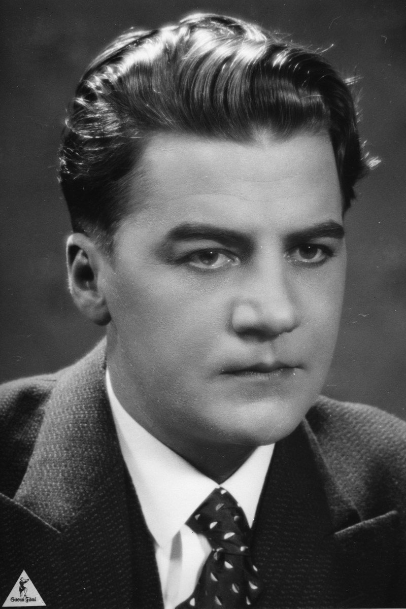 Joel Rinne as Palmu in Inspector Palmu's Error