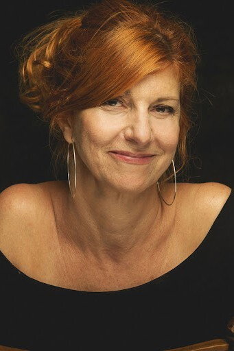 Marta Millà as Lola in The Good Daughter
