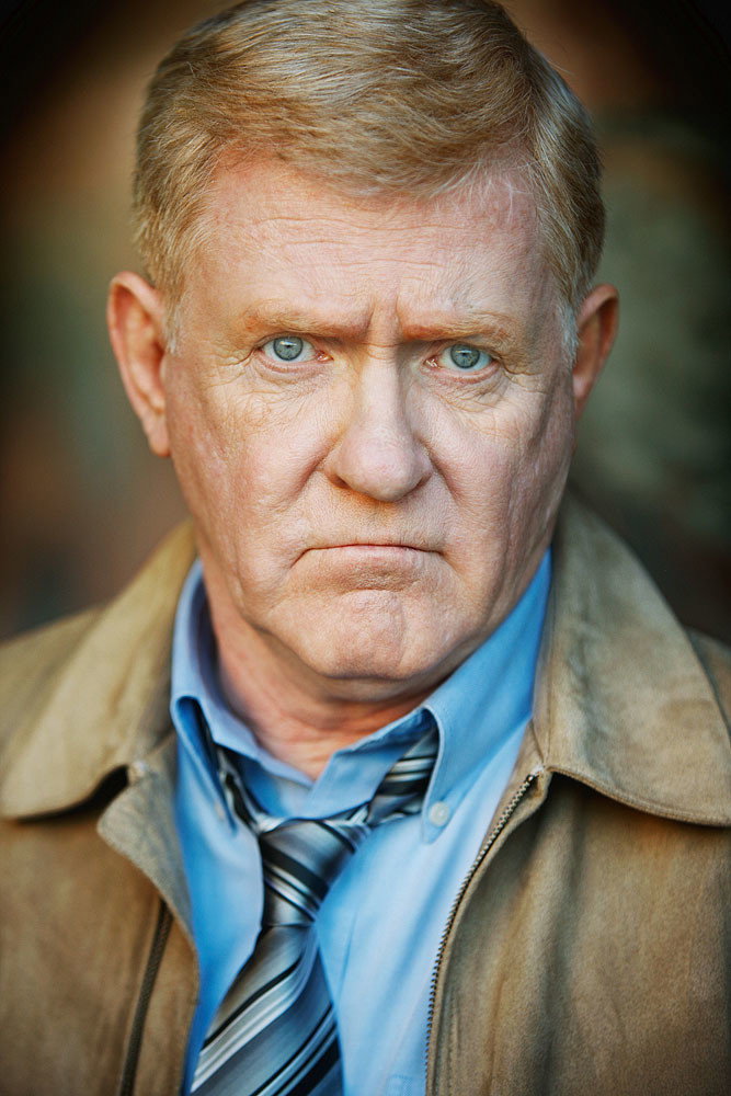 Robert Pike Daniel as Angus McSorely in Sand Sharks