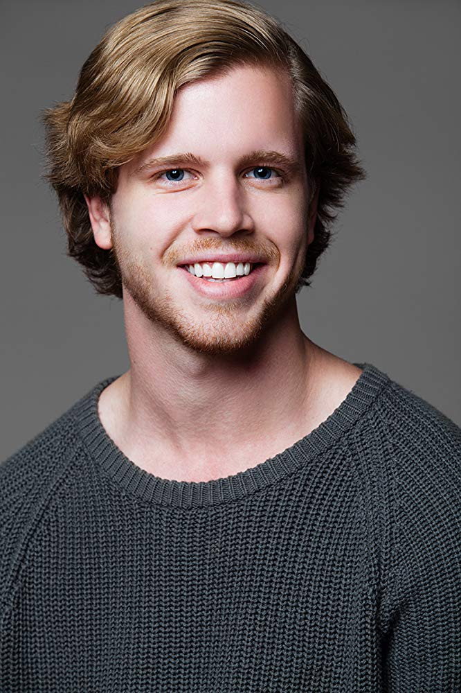 Oscar Mansky as Aaron in The Pregnancy Promise