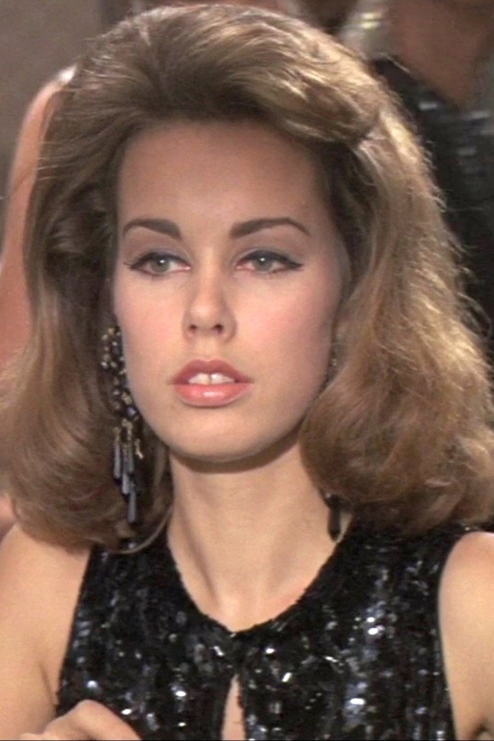Stefania Possamai as CIA Woman (uncredited) in Spy Connection