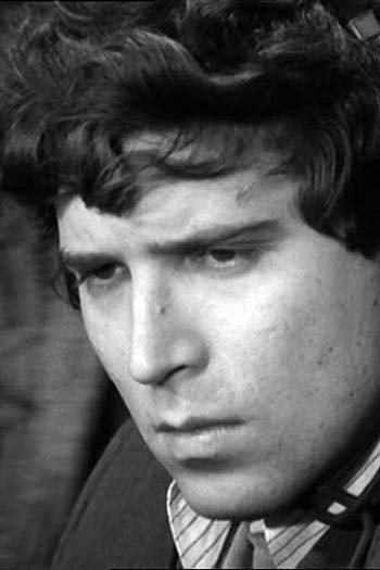 Tomasz Lengren as Staszek in To Kill This Love