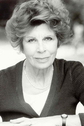 Anaid Iplicjian as Fräulein Raimar in Der Trotzkopf