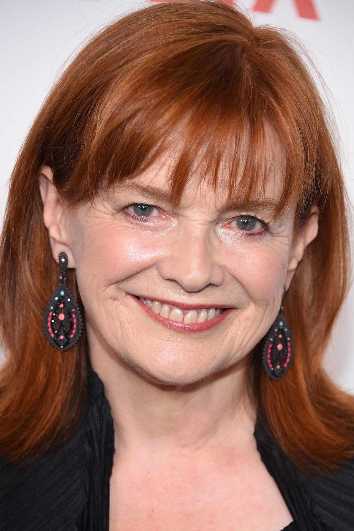 Blair Brown as Elizabeth Healey Hennessey in Captains and the Kings