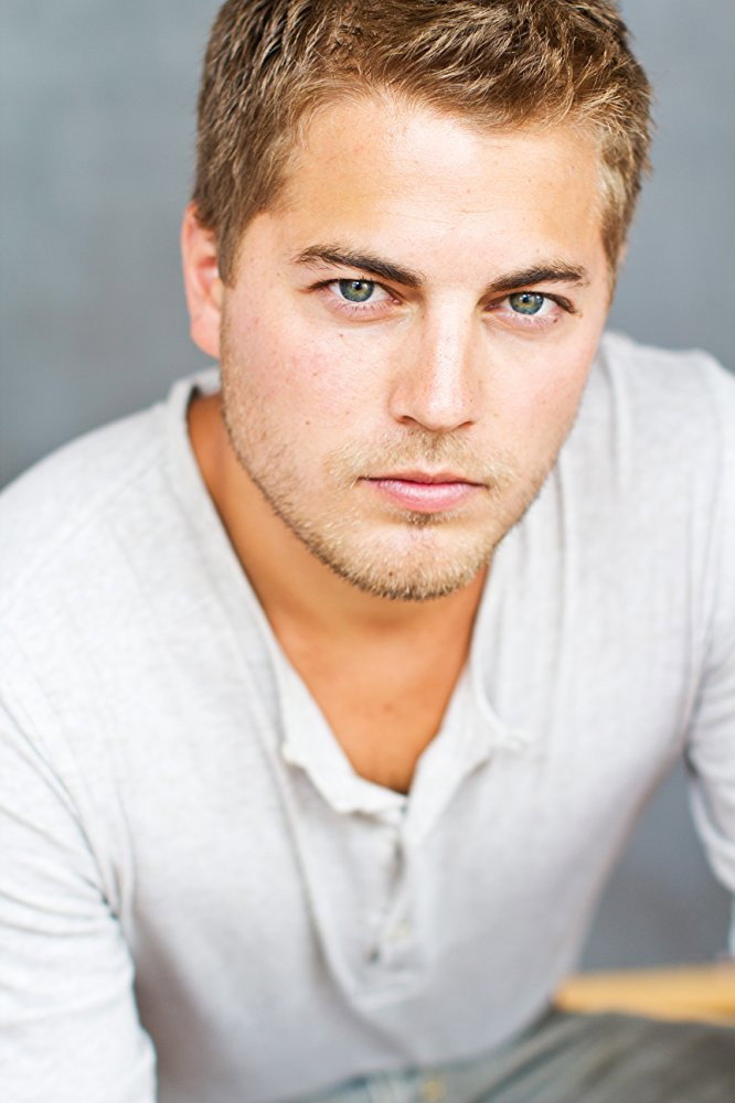 Edward Ruttle as Max Corey in Chronicle Mysteries: The Deep End