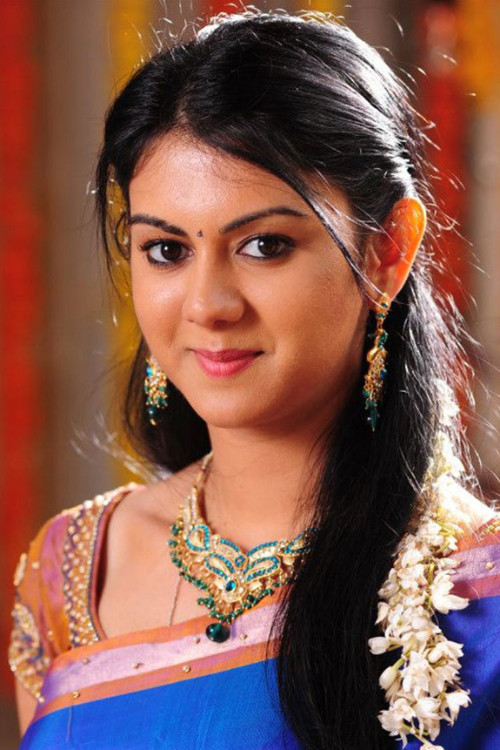 Kamna Jethmalani as Madhu in Garuda