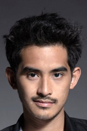 Poom Rungsrithananon as Uan in O-Negative