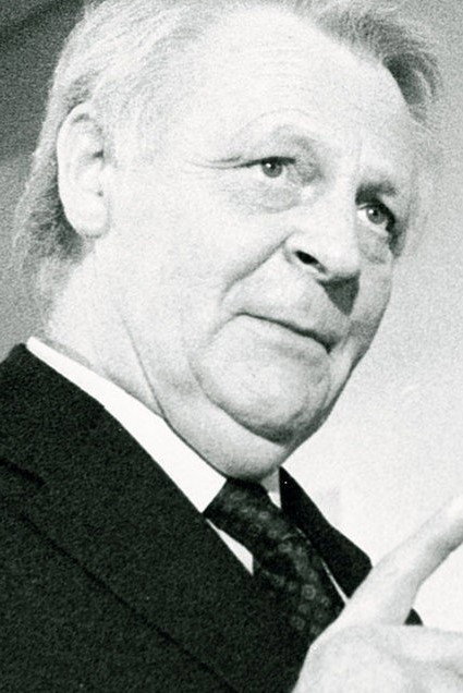 Arnold Marquis as Kecki Kaiser in Tanzschule Kaiser