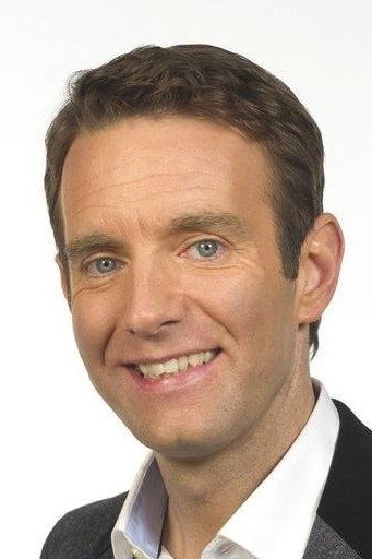 Peter Imhof as Self - Host in Weihnachten bei uns