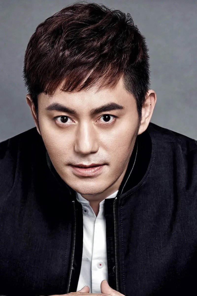 Mou Fengbin as Sha Sen in Journey to the West