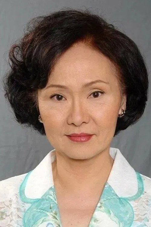 雪妮 as 叶李碧珍 in At the Threshold of an Era