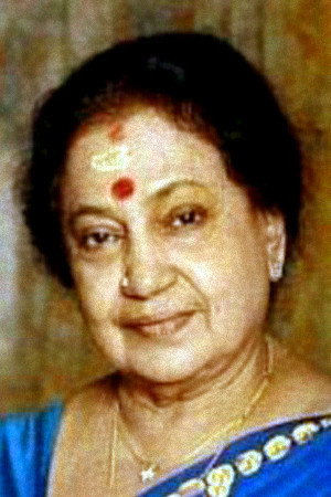 T R  Omana as Madhaviyamma in Moodalmanju