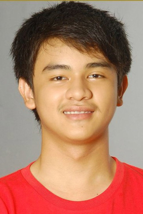 Esa Sigit as Fadli in Pretty Widow