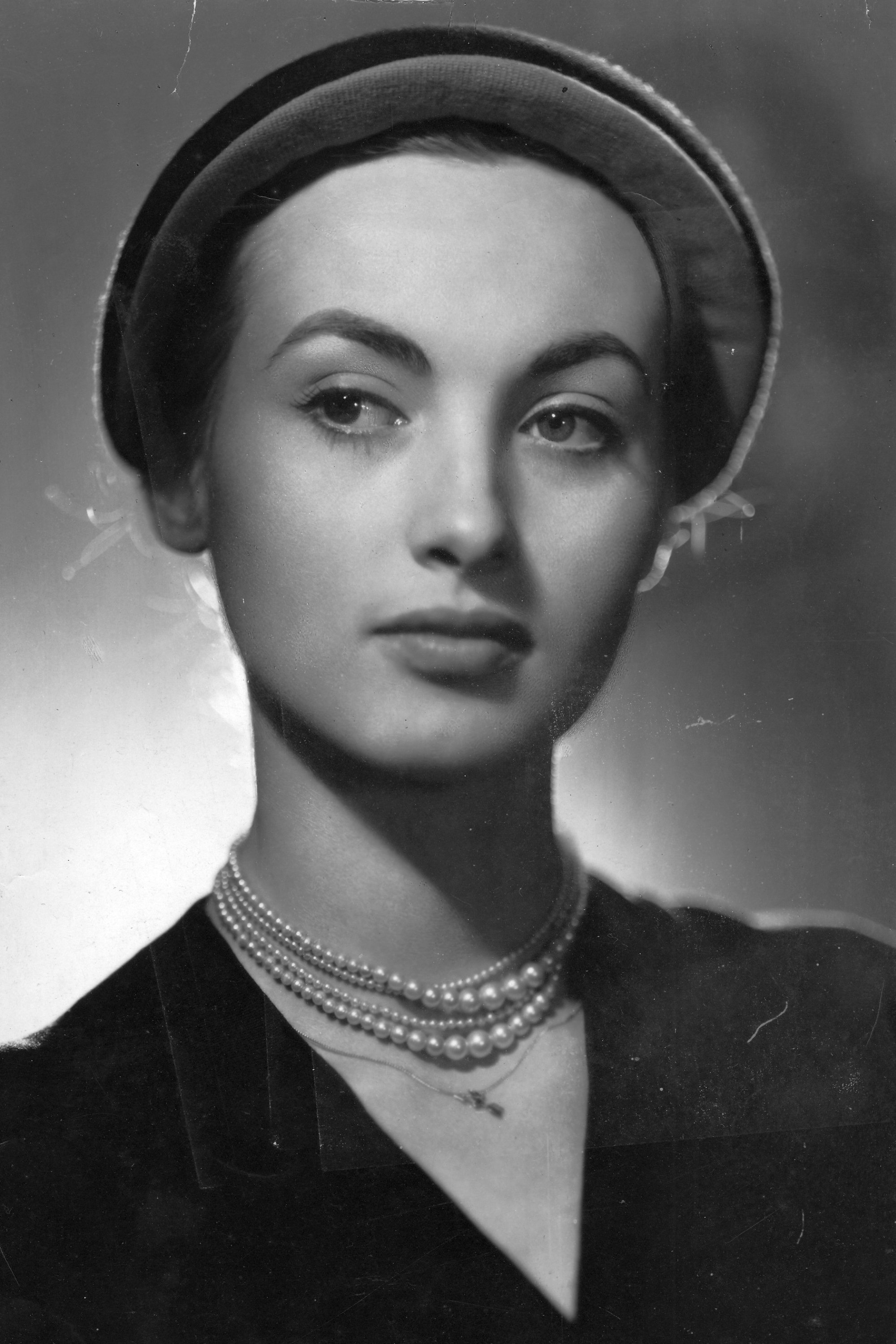 Paola Mori as Self in Orson Welles at Large: Portrait of Gina