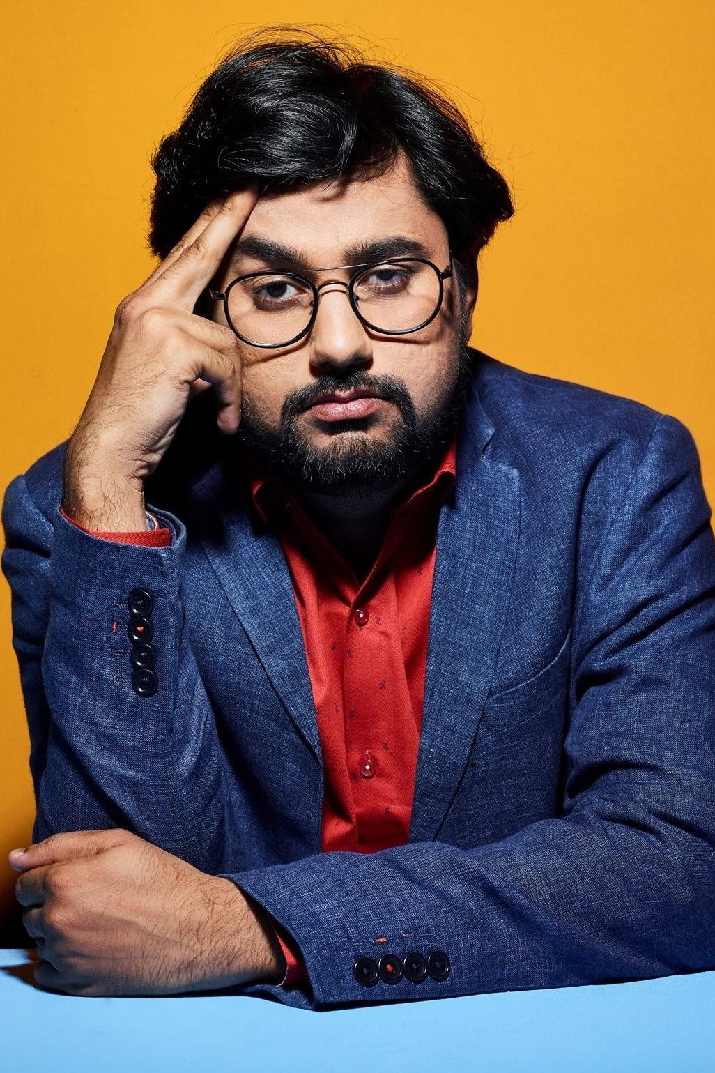Chirayu Mistry as Host in The Lavari Show